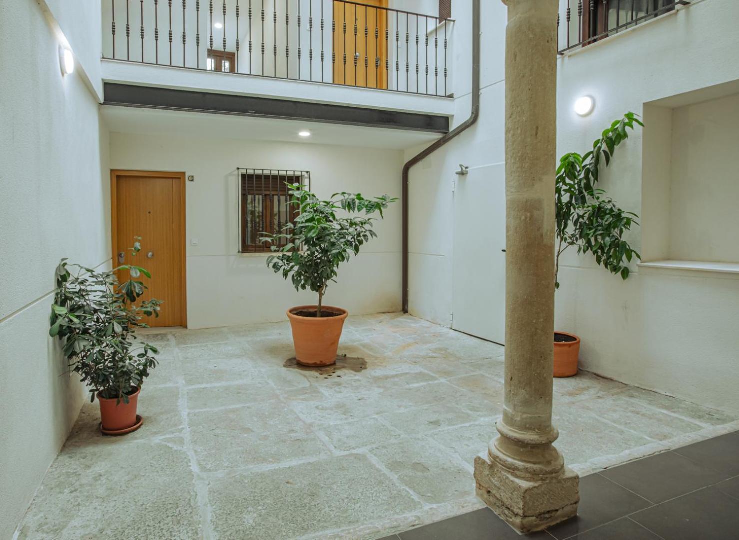 Apartamentos Turisticos Pilaria Jaén Екстериор снимка