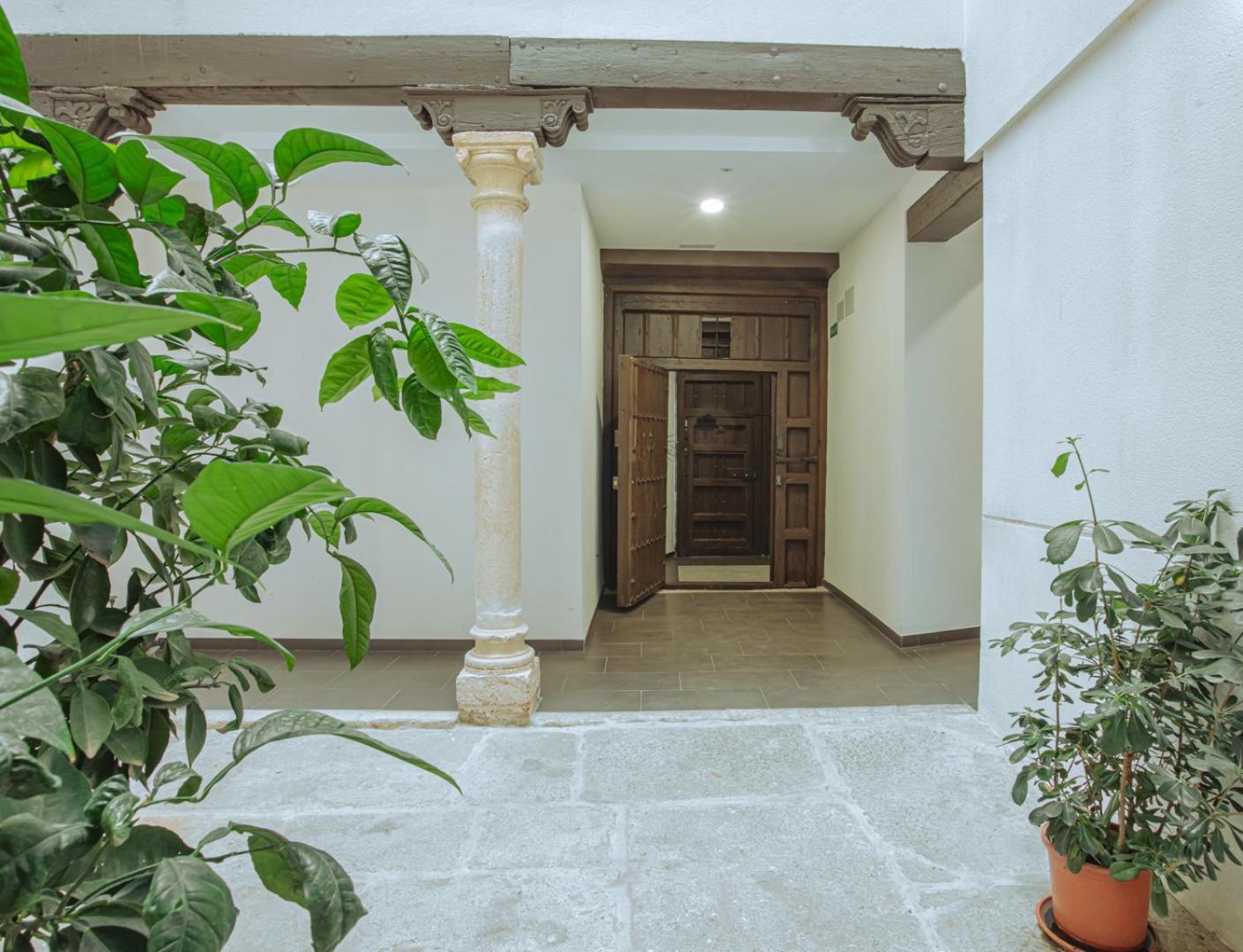 Apartamentos Turisticos Pilaria Jaén Екстериор снимка